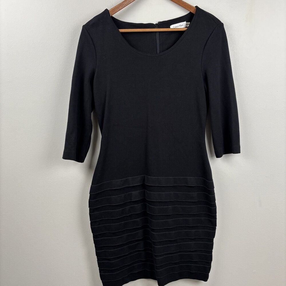 CALVIN KLEIN Solid Black Dress CDUG1753 3/4 Sleeve Size 6 Elegant  Lower Pleats